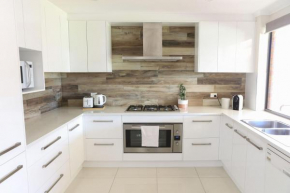 Beachside Base - Seaford - C21 SouthCoast Holidays